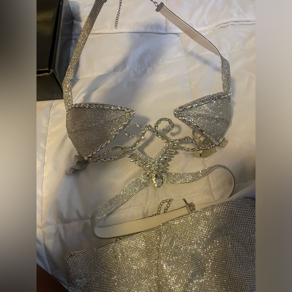 Wired diamond bralette set